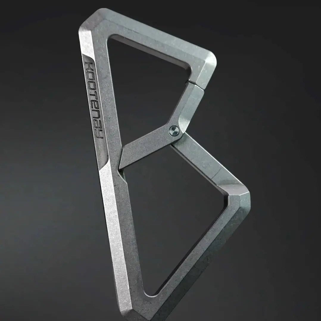 Kootenay Titanium Carabiner With Back Clip - PICHI DESIGN
