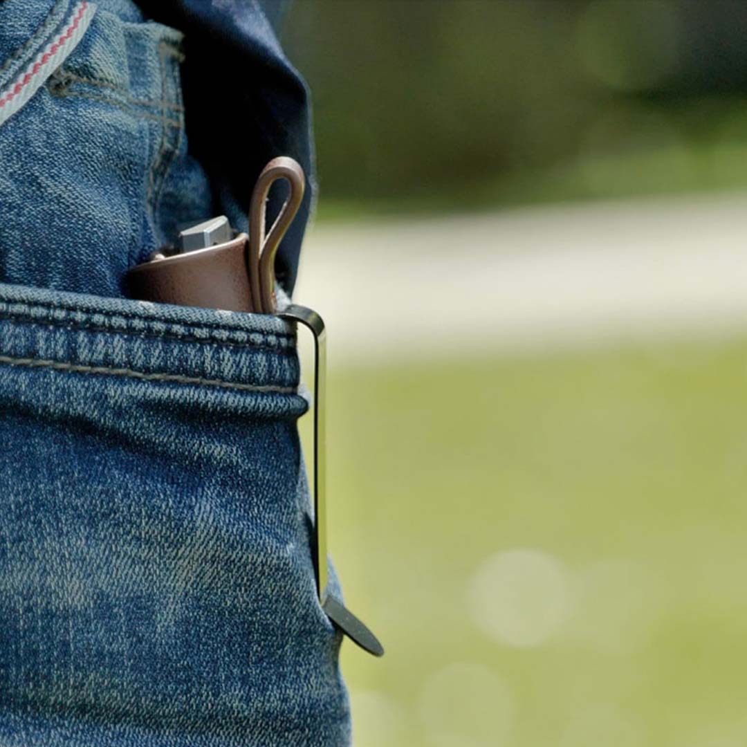 Pocket-friendly size + “perfect weight” for daily carry