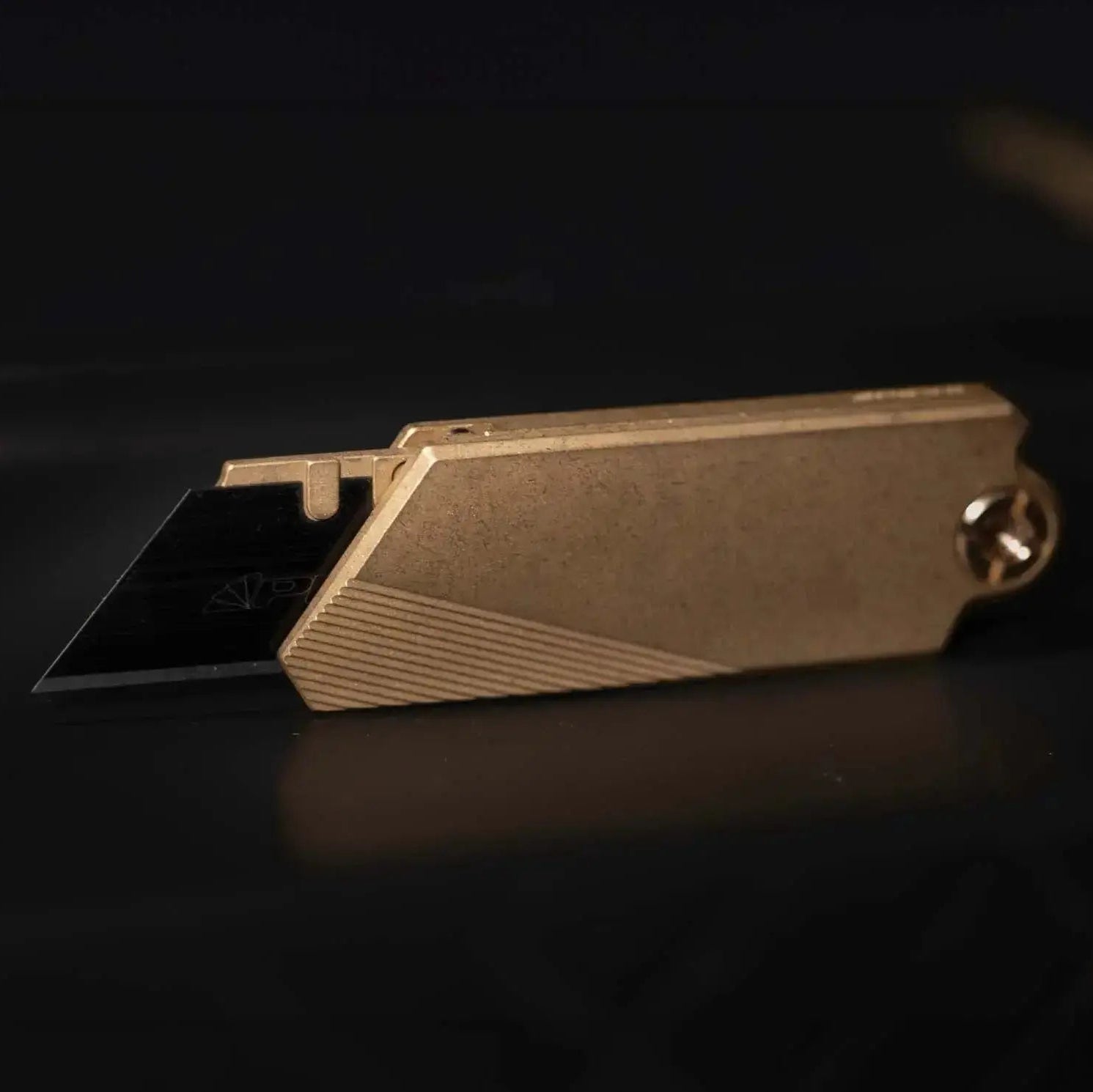 🌟Spring Sale🌟 PICHI G9 Utility Knife (Titanium/Brass) - PICHI DESIGN
