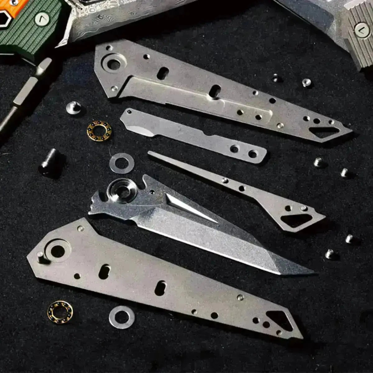 Damascus VG10 KAMETA EDC Knife - Yellow FRN Scales | The Best EDC gear